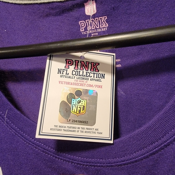 NEW Limited Edition PINK VS NFL Minnesota Vikings purple tee shirt large - Picture 4 of 4